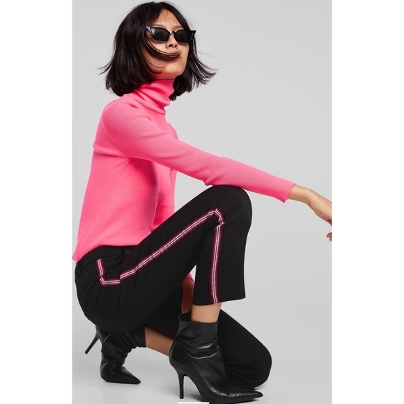 [Zara] Classic Black Striped Trousers - Picture 1 of 10